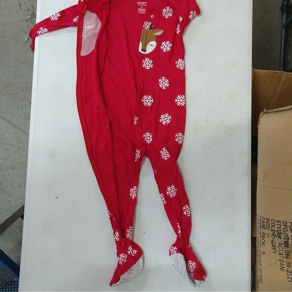 Carter's Toddler Girls' Snowflake Reindeer /Black Santa Footed Pj Set Christmas - Picture 12 of 14